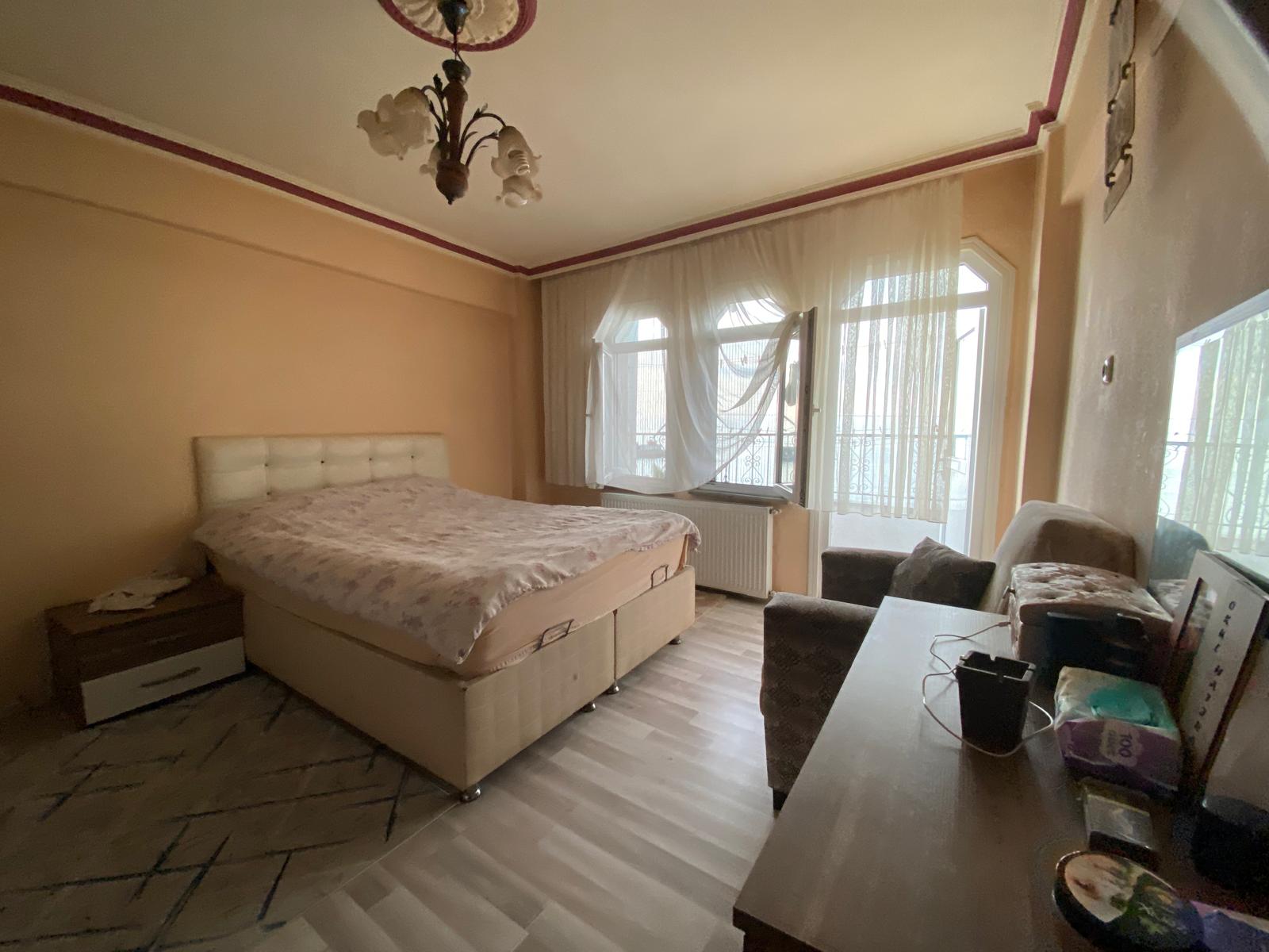 KURTULUŞ MAH. PEKİN OTO GALERİ ÜZERİ SATILIK DAİRE
